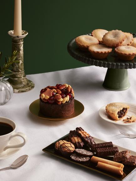 Waitrose & Partners No.1 Fresh Ultimate Christmas Hamper (Delivery from 15  December) - view 2, Multi