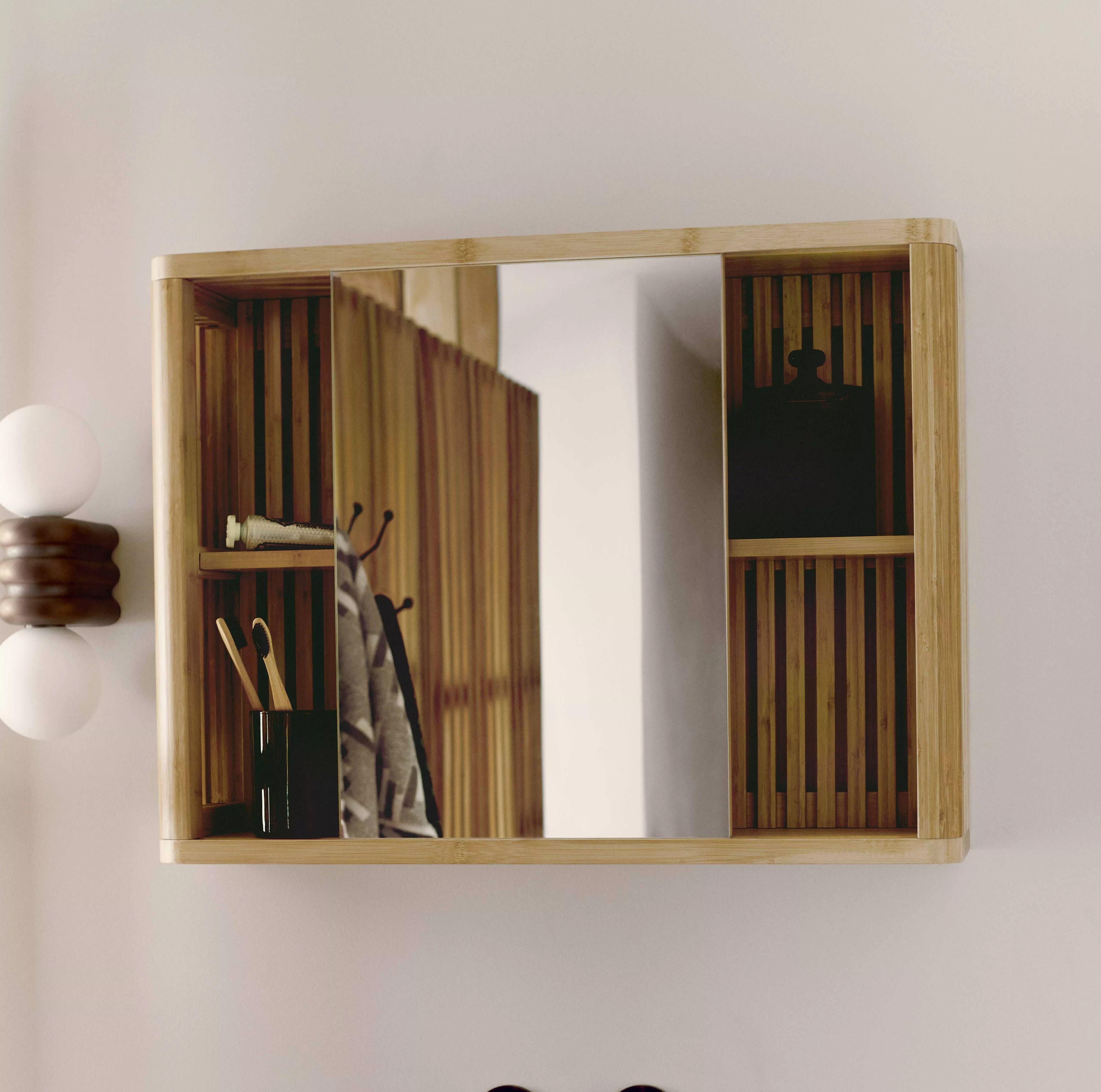 Mirrored bathroom cabinet