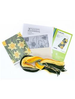Cleopatra's Needle Daffodils Glasses Case Tapestry Kit - view 2, 