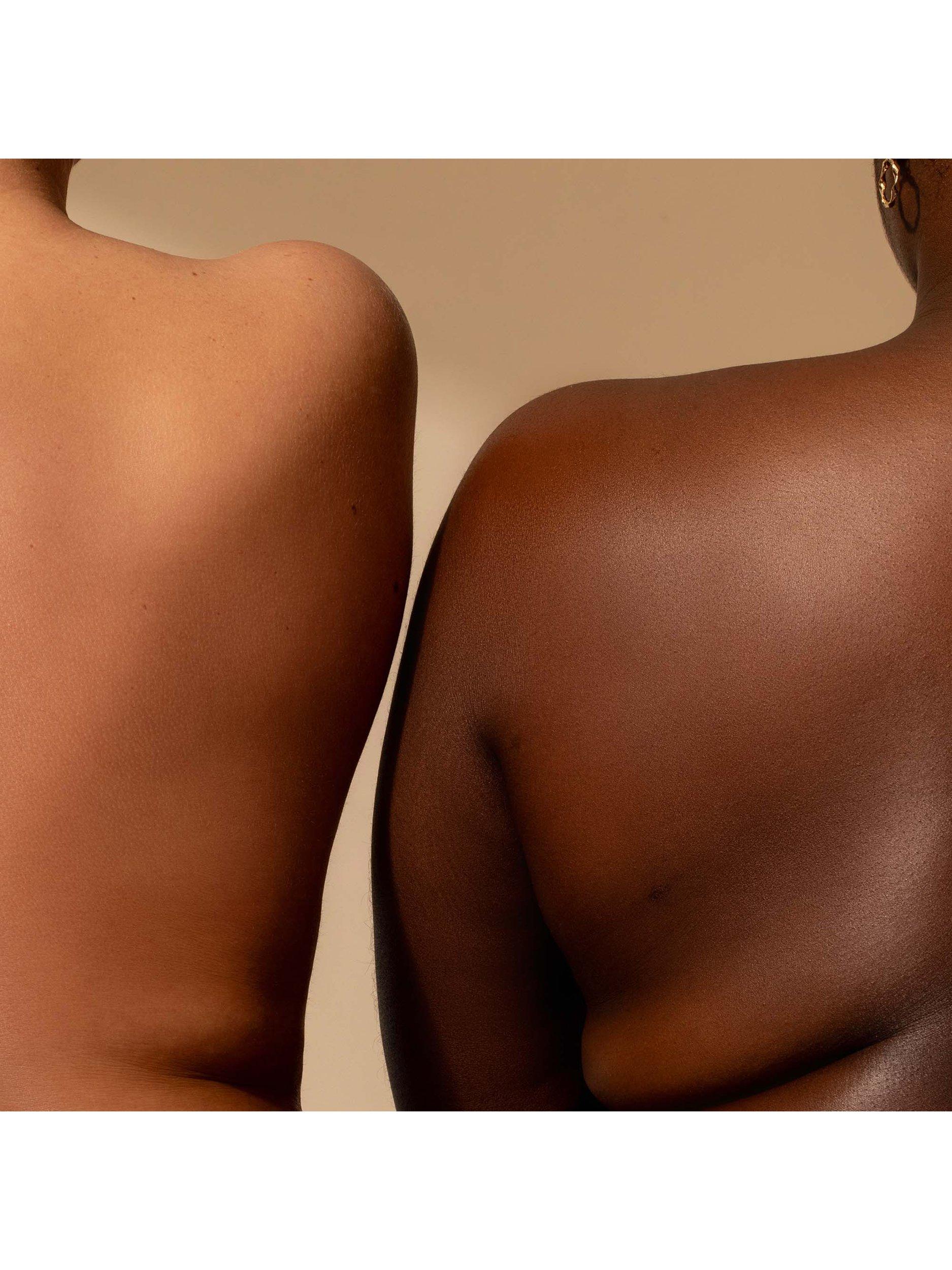 Product image 8 of 8, which shows Elemis Japanese Camellia Oil Body Oil Blend, 100ml