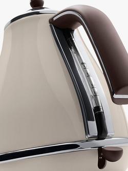 De'Longhi KBOV3001BG Vintage Icona Kettle - view 2, Cream