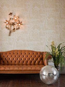 Cole & Son Cow Parsley Wallpaper - view 2, Straw / White, 95/9053