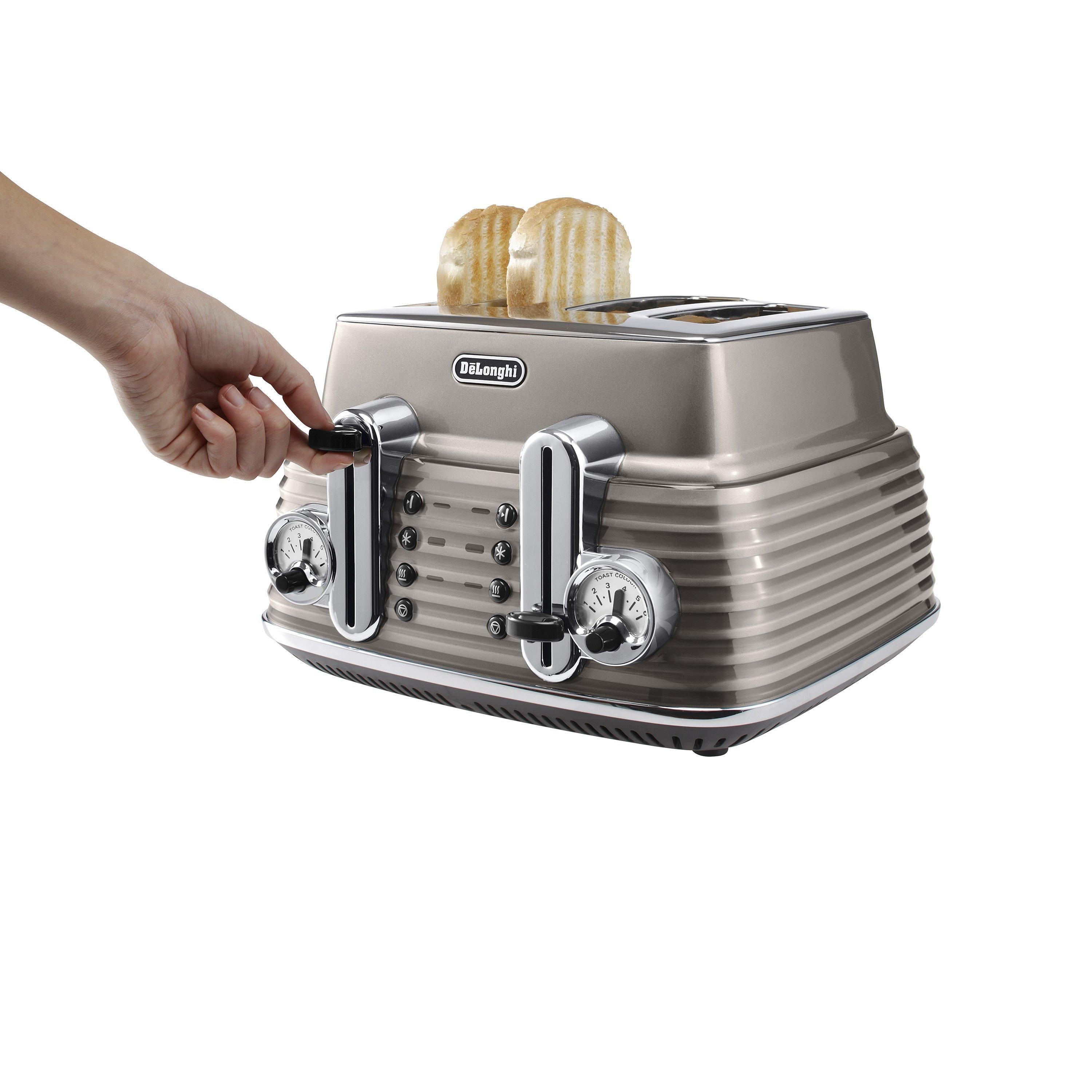 De Longhi Scultura 4 Slice Toaster