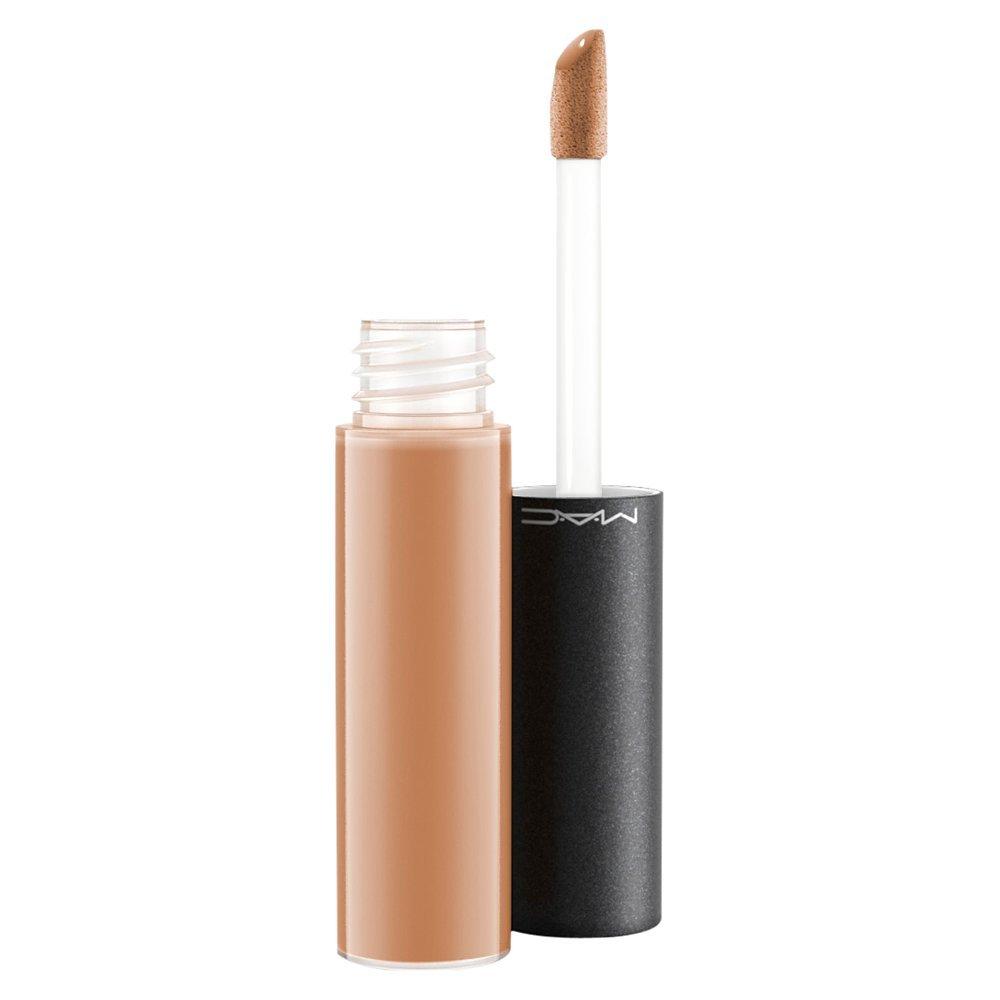 MAC Select Moisturecover