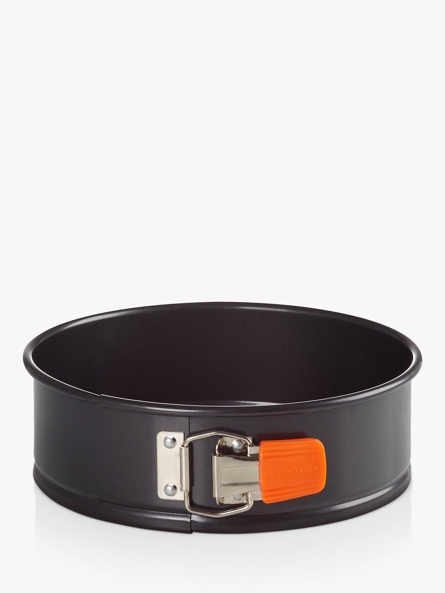 Le Creuset Non-Stick Springform Cake Tin, 20cm