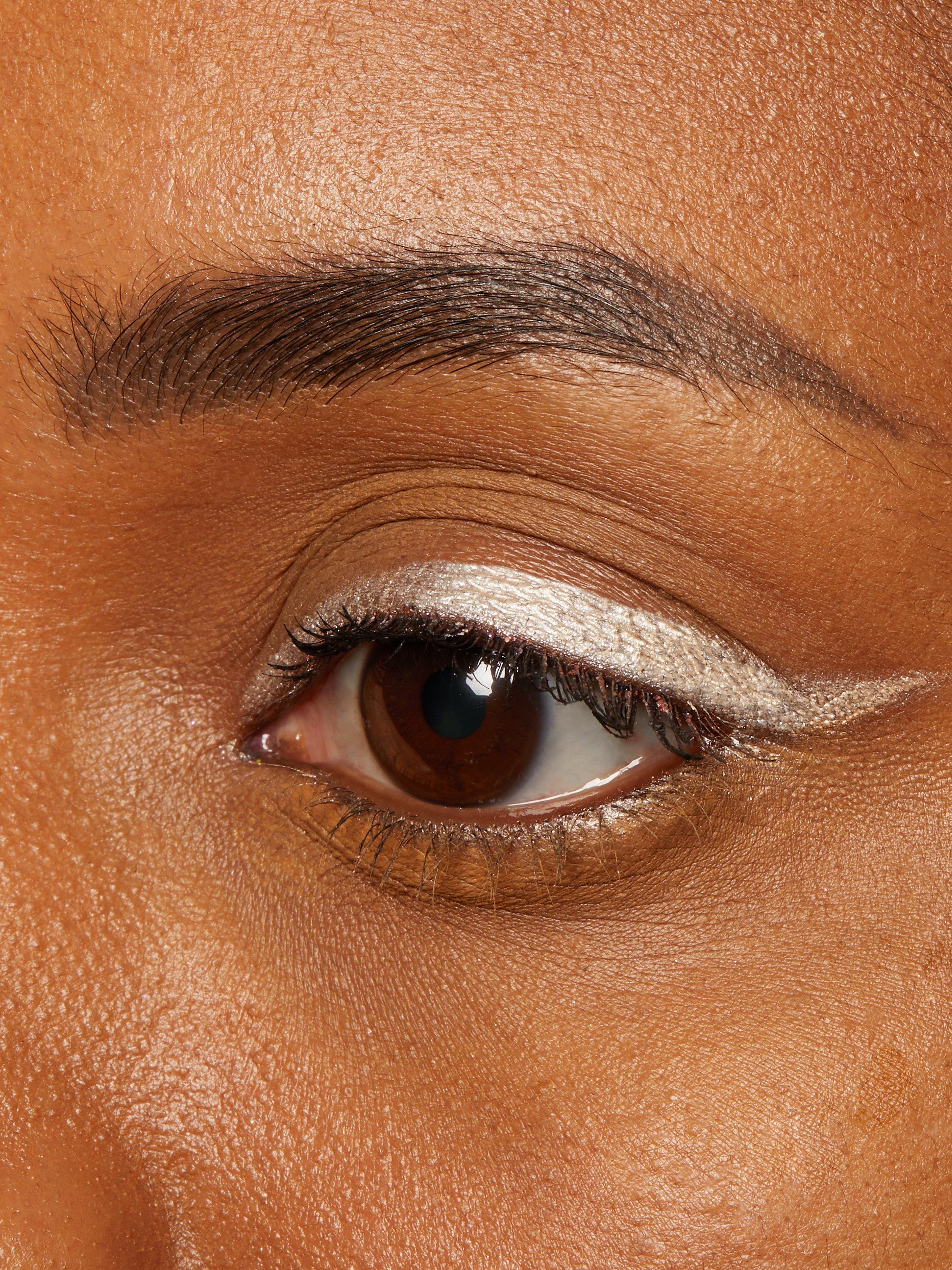 Product image 4 of 6, which shows Urban Decay 24/7 Glide-On Eye Pencil, Yeyo