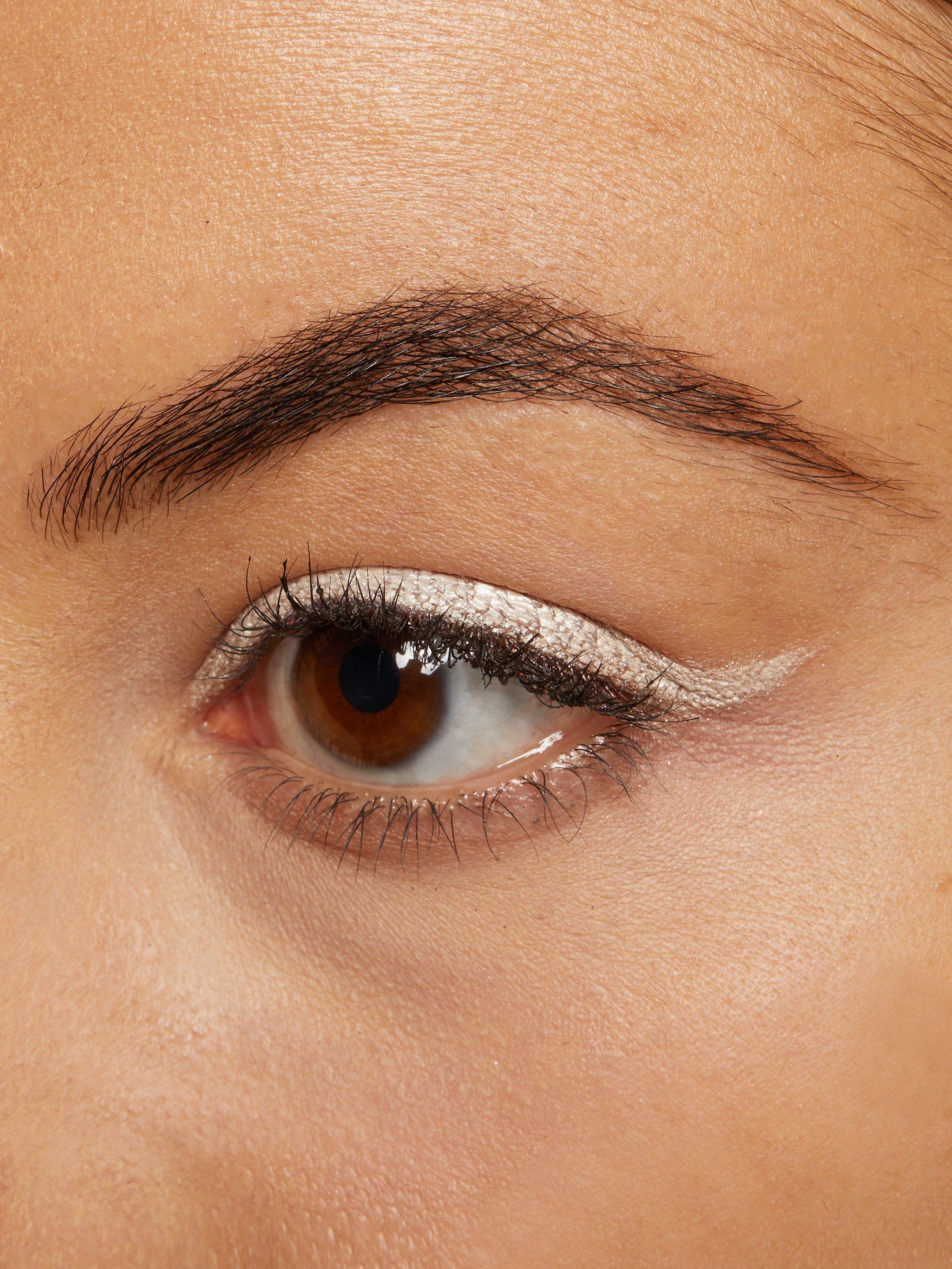 Product image 6 of 6, which shows Urban Decay 24/7 Glide-On Eye Pencil, Yeyo