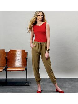 Vogue Women's Trousers Sewing Pattern, 8909 - view 2, 