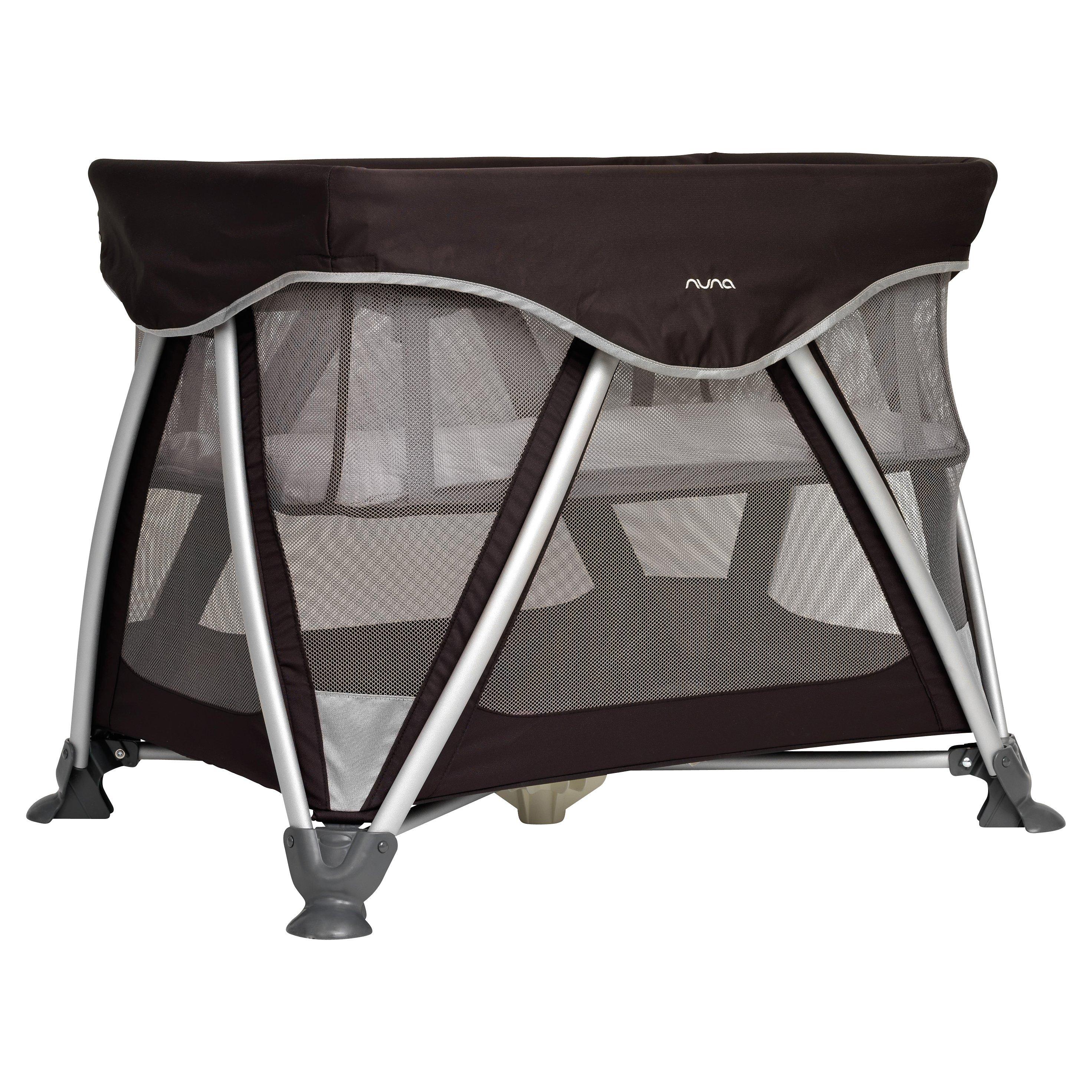 Nuna Sena Travel Cot, Night