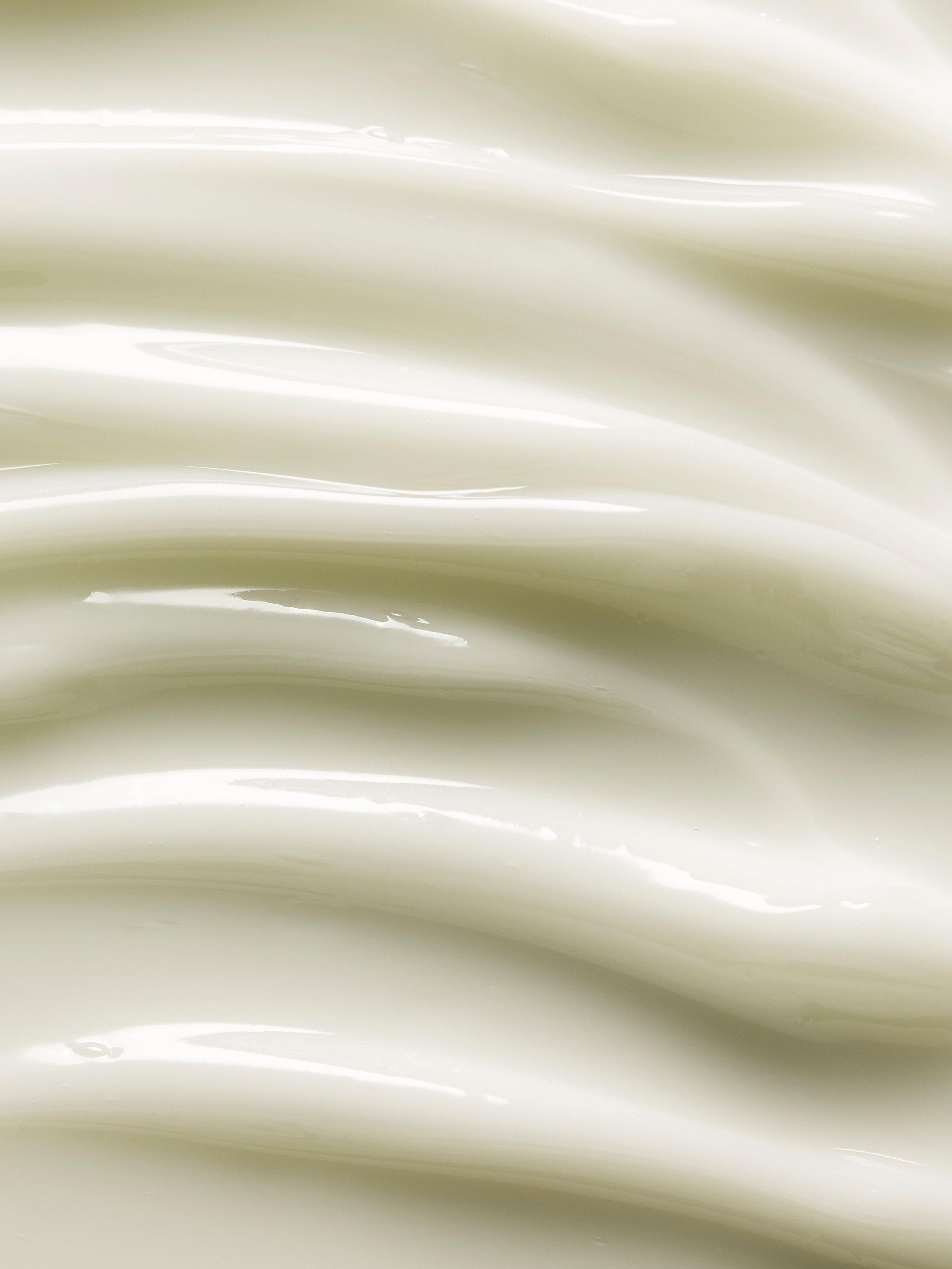 Product image 3 of 5, which shows Liz Earle Superskin™ Moisturiser with Natural Neroli Scent, 50ml
