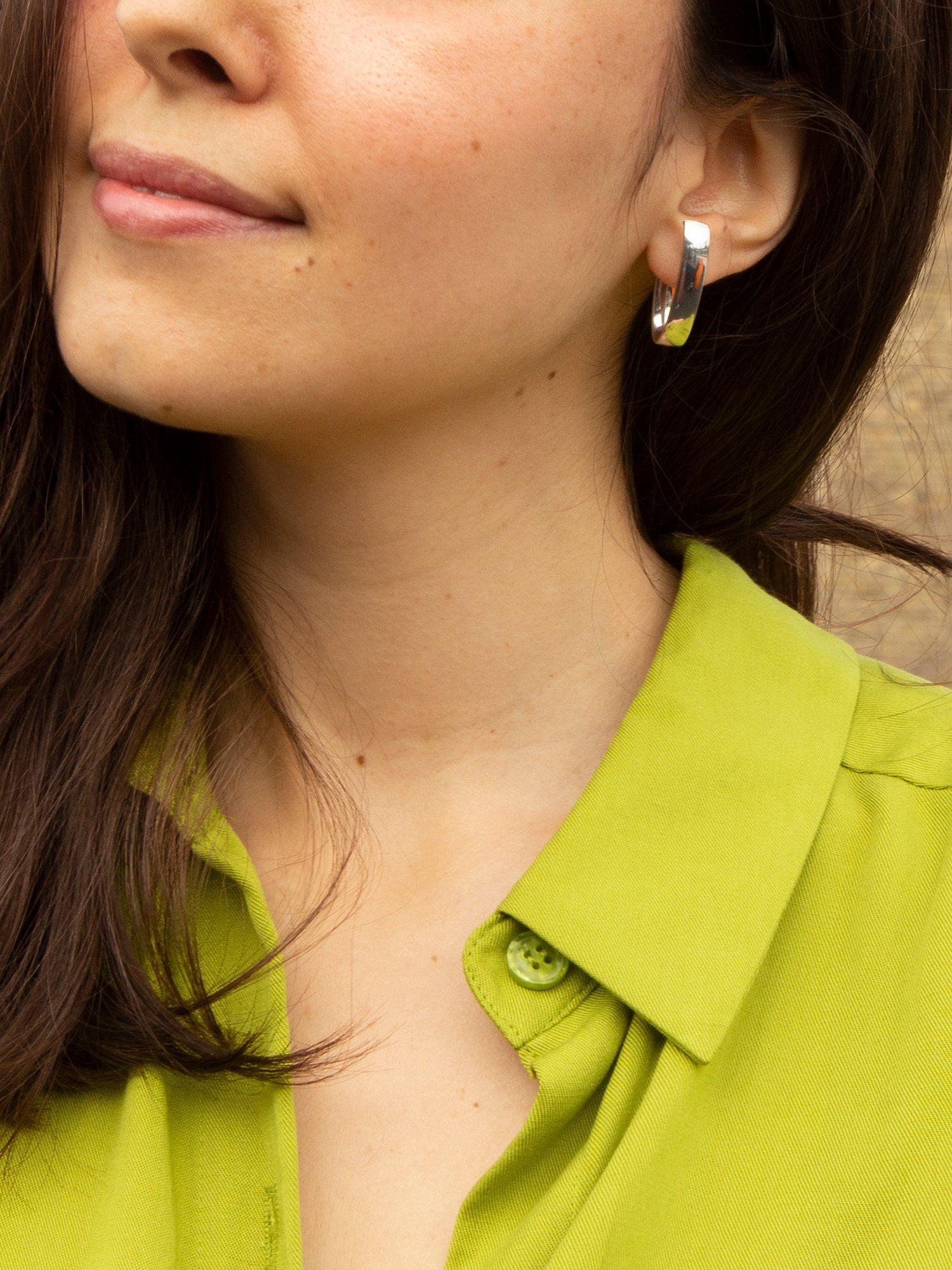 Product image 3 of 4, which shows IBB 9ct White Gold Polished Huggie Hoop Earrings