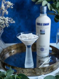 Coole Swan Irish Cream Minis, 3 x 50ml - view 2, 