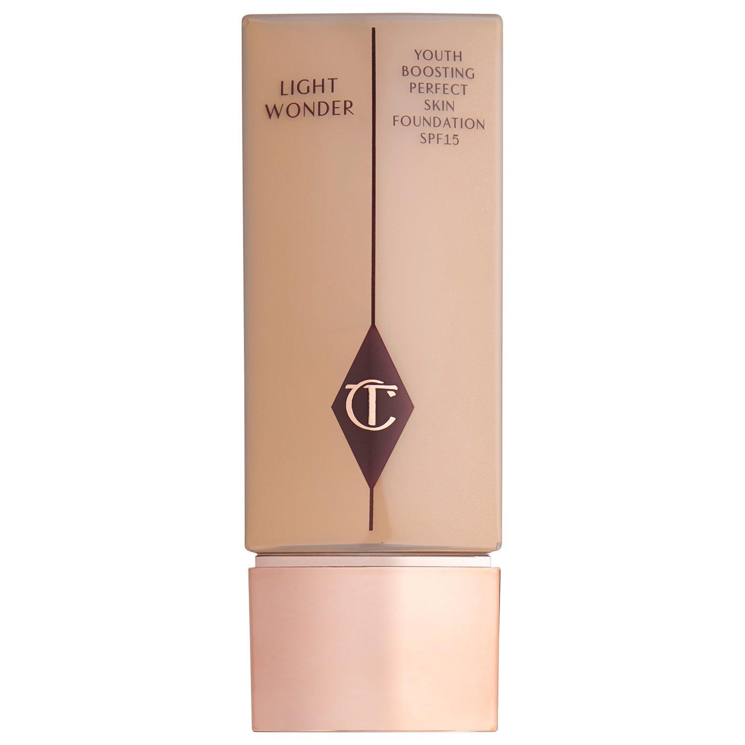 Charlotte Tilbury Light Wonder Foundation, 7 Medium