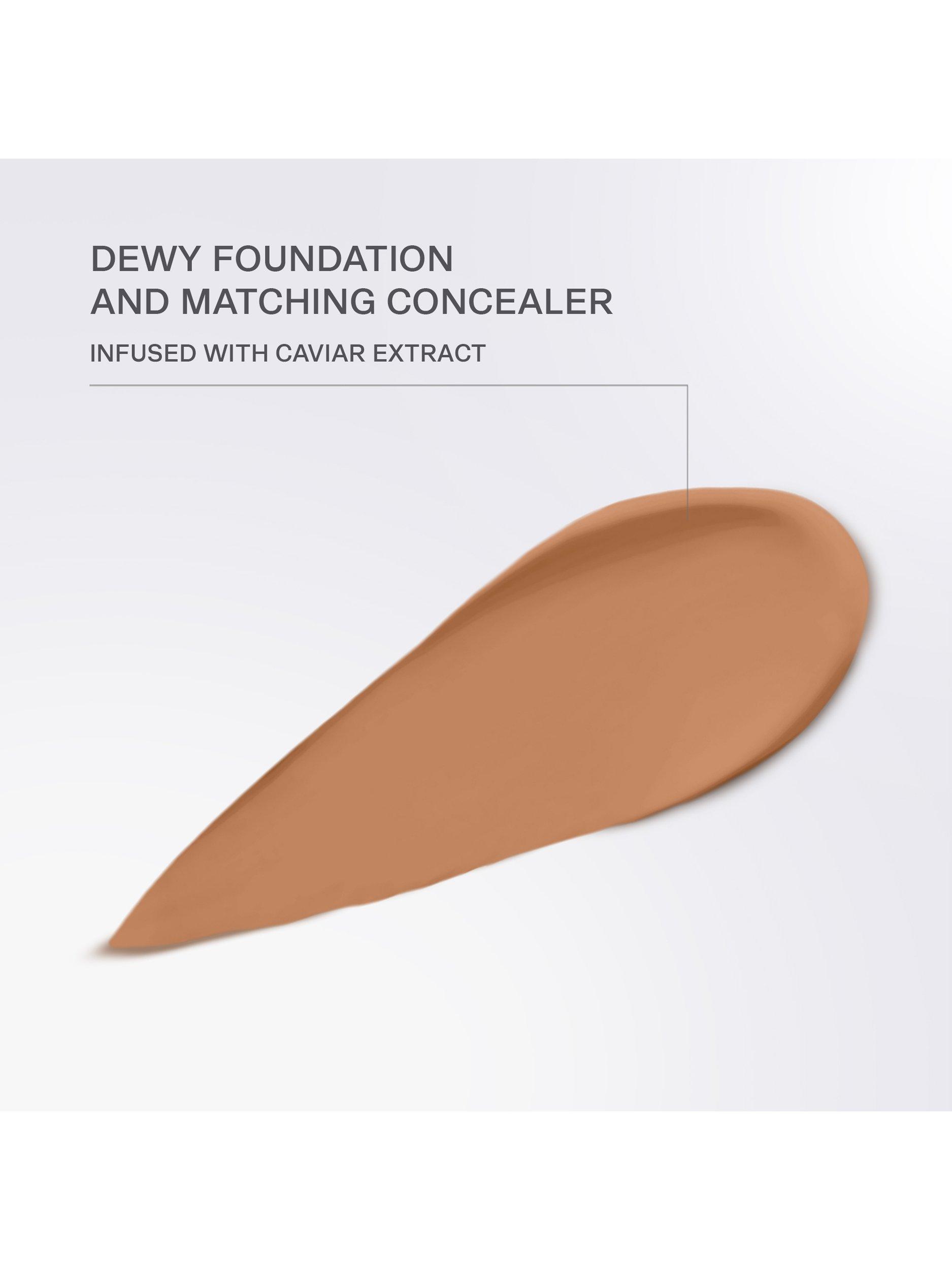 Product image 3 of 6, which shows La Prairie Skin Caviar Concealer Foundation SPF15, Mocha
