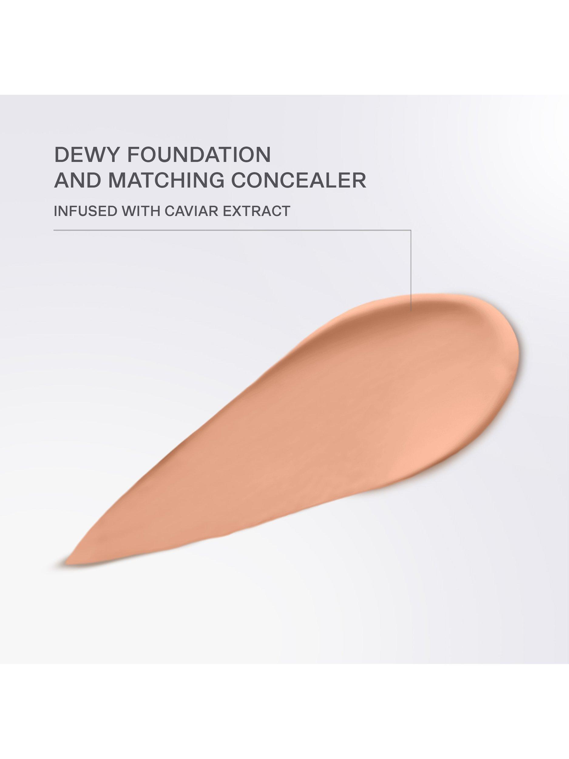 Product image 3 of 6, which shows La Prairie Skin Caviar Concealer Foundation SPF15, Porcelain Blush