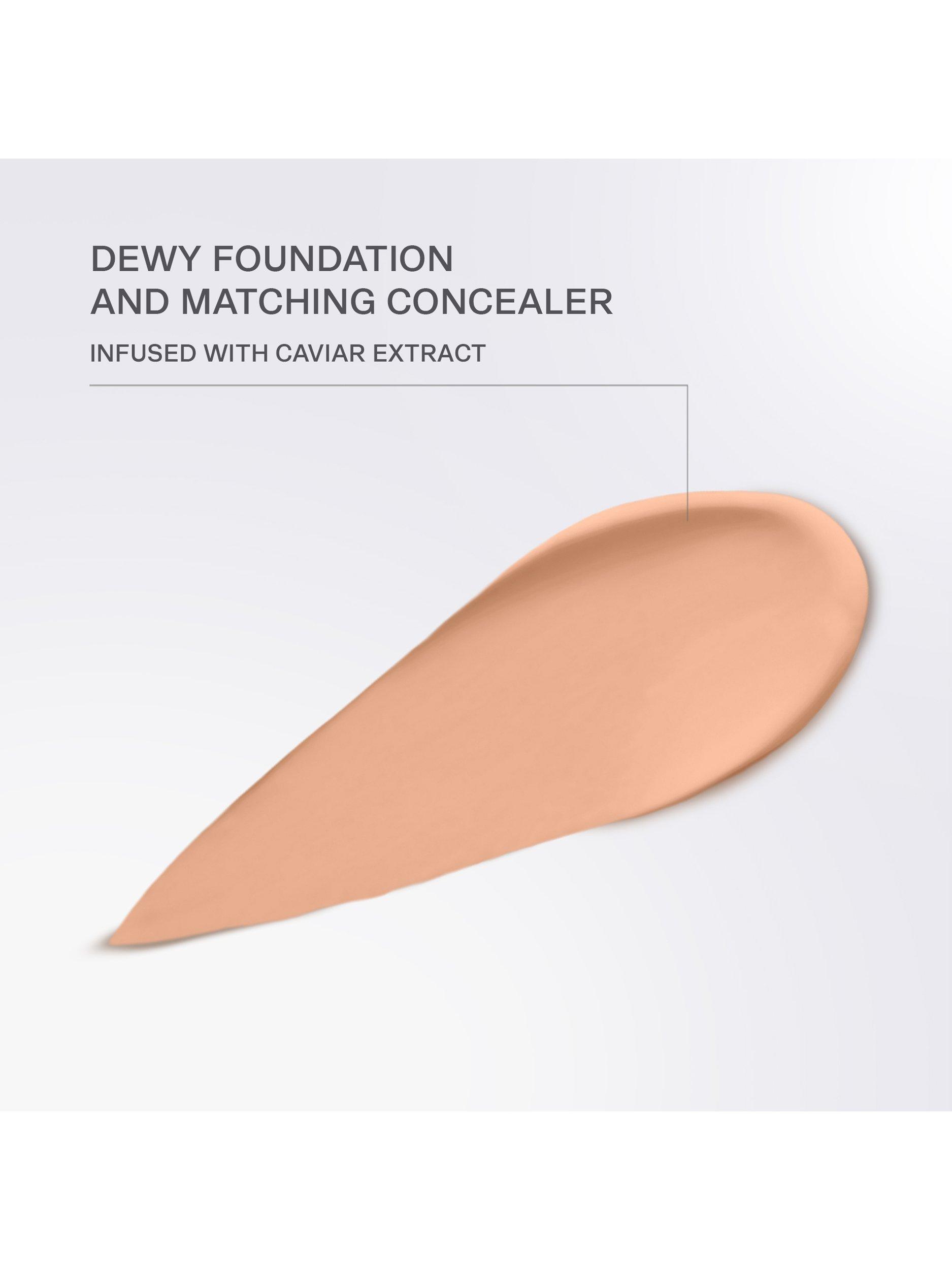 Product image 3 of 6, which shows La Prairie Skin Caviar Concealer Foundation SPF15, Crème Peche