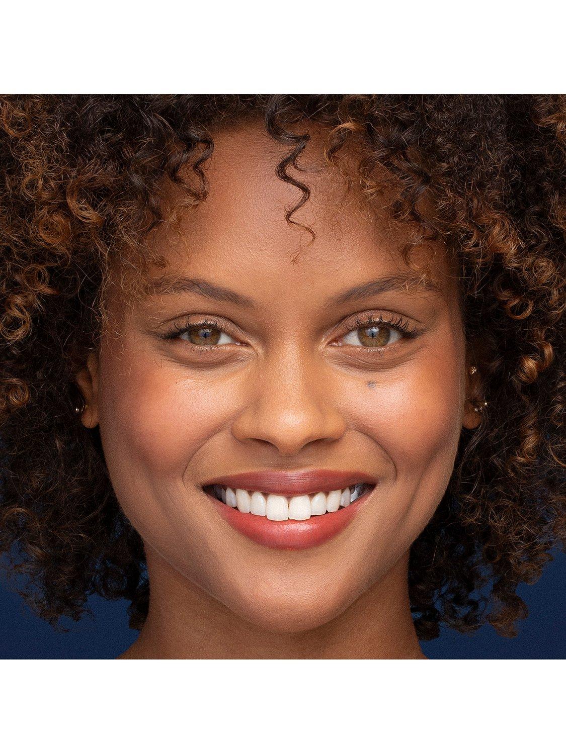 Product image 2 of 8, which shows Estée Lauder Double Wear Stay-in-Place Foundation SPF 10, 5W1 Bronze