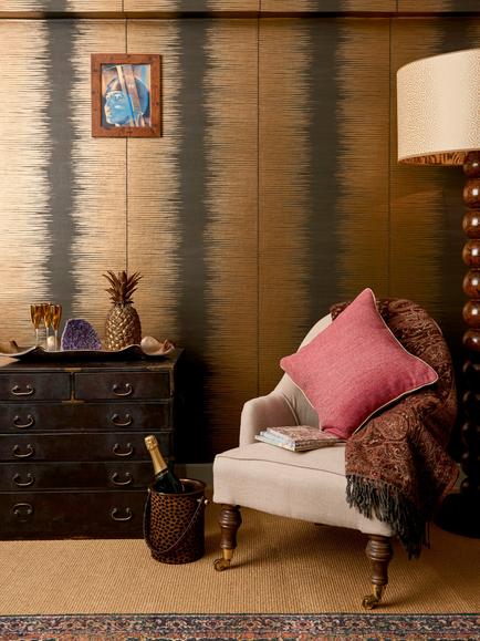 Cole & Son Plume Wallpaper - view 2, Chocolate / Gilver 107/3016