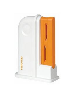 Fiskars Universal Scissor Sharpener - view 2, 