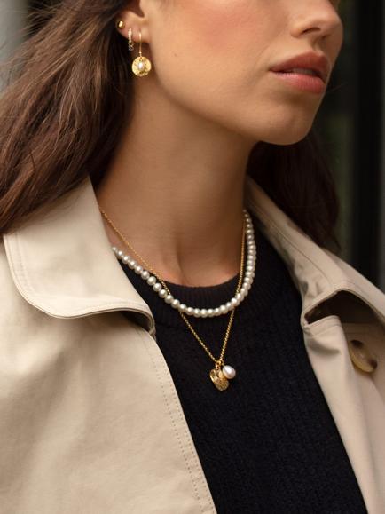 Dower & Hall Pearlicious Disc and Pearl Pendant Necklace - view 2, Gold