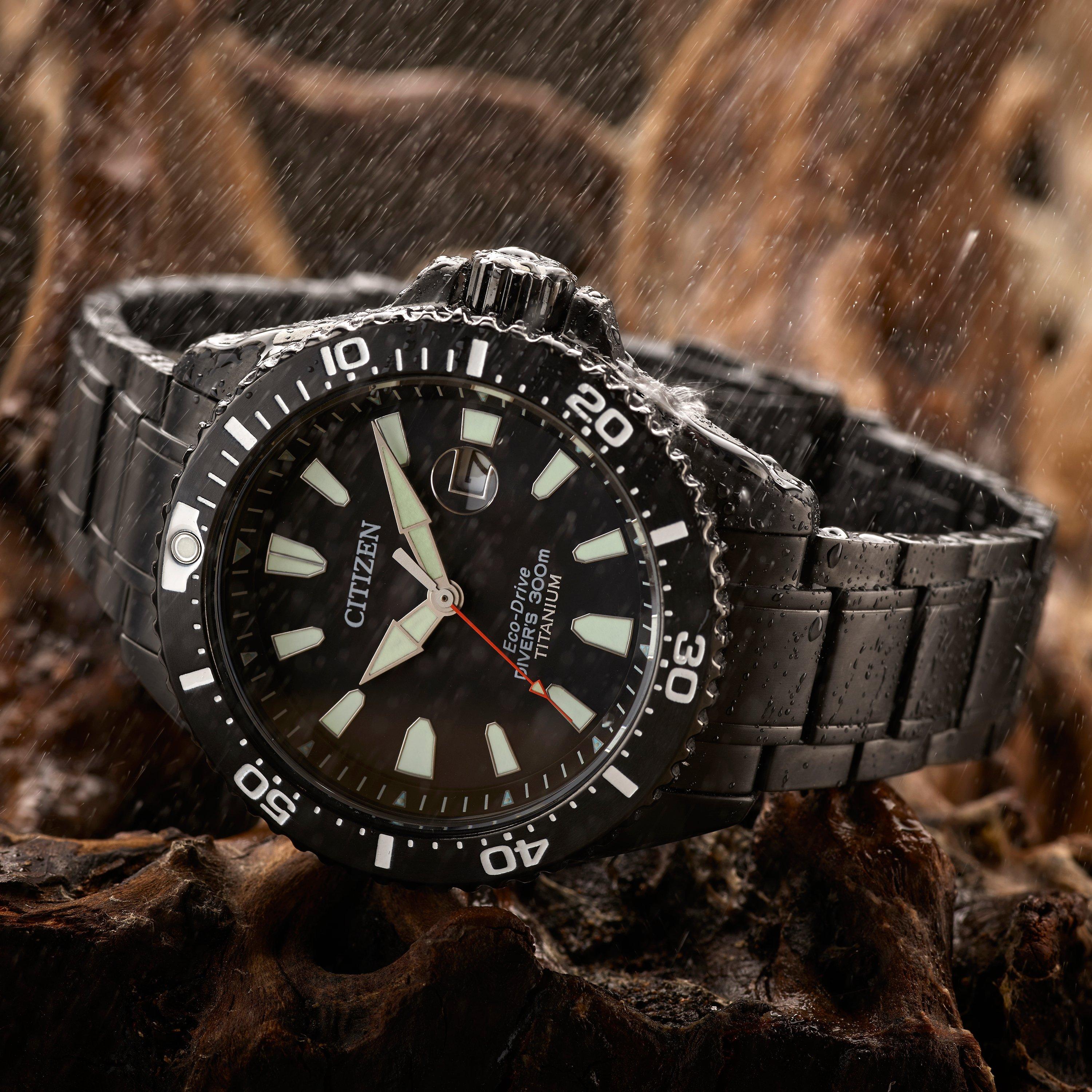 Citizen BN0147 57E Men s Royal Marines Commandos Limited Edition Date Titanium Bracelet Strap Watch Black