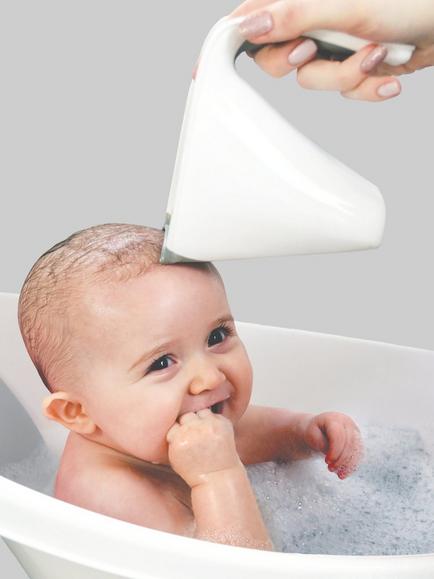 Shnuggle Bath Rinsing Cup - view 2, White