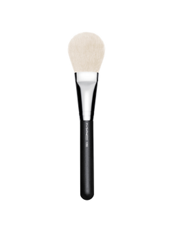 MAC 135S Large Flat Powder Brush, 