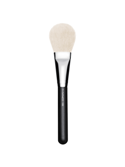 MAC 135S Large Flat Powder Brush, 