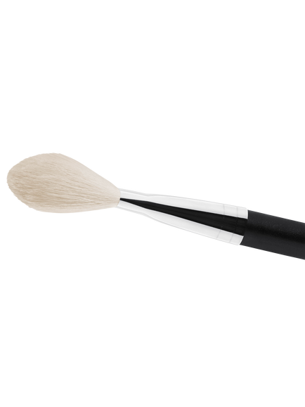 MAC 135S Large Flat Powder Brush - view 2, 