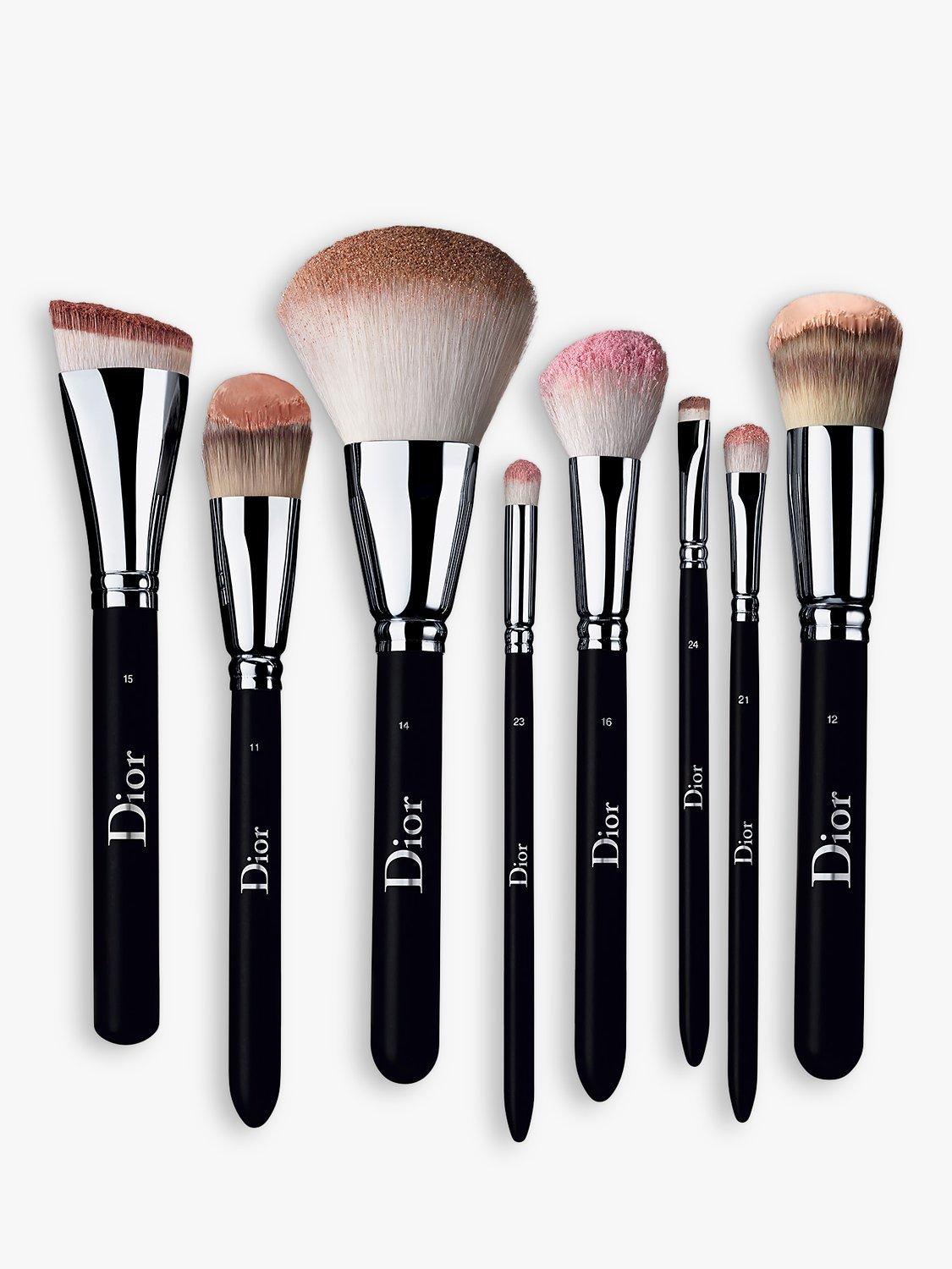 Dior backstage kabuki brush 17 best sale