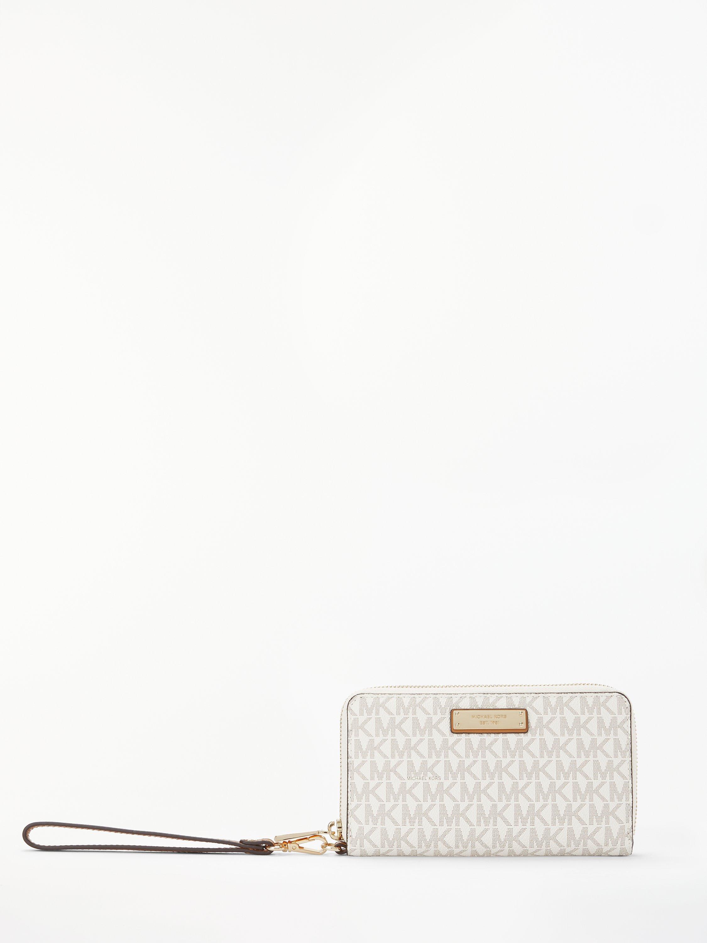 MICHAEL Michael Kors Jet Set Signature Travel iPhone Case Purse, Vanilla