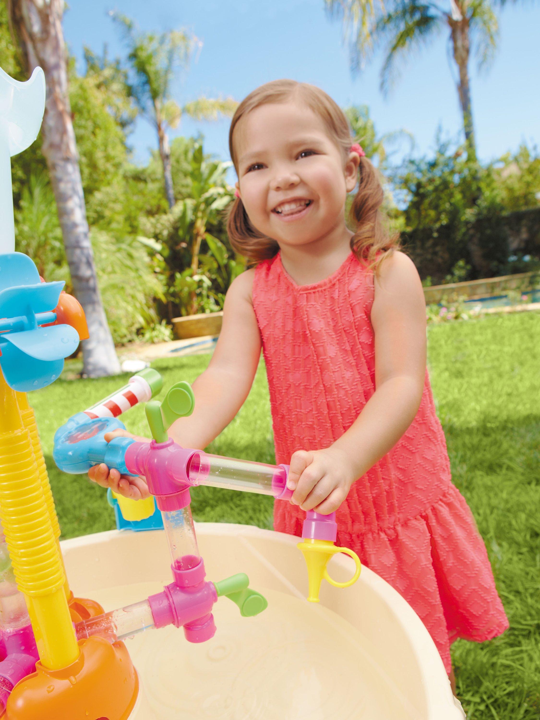 Little Tikes Fountain Factory Water Table