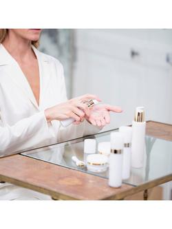 Sisley-Paris Sisleÿa L'Intégral Anti-Âge Anti-Wrinkle Concentrated Serum, 30ml - view 2, 