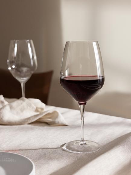 John Lewis Connoisseur Medium Bodied Red Wine Glasses, Set of 4, 650ml, Clear - view 2, Clear