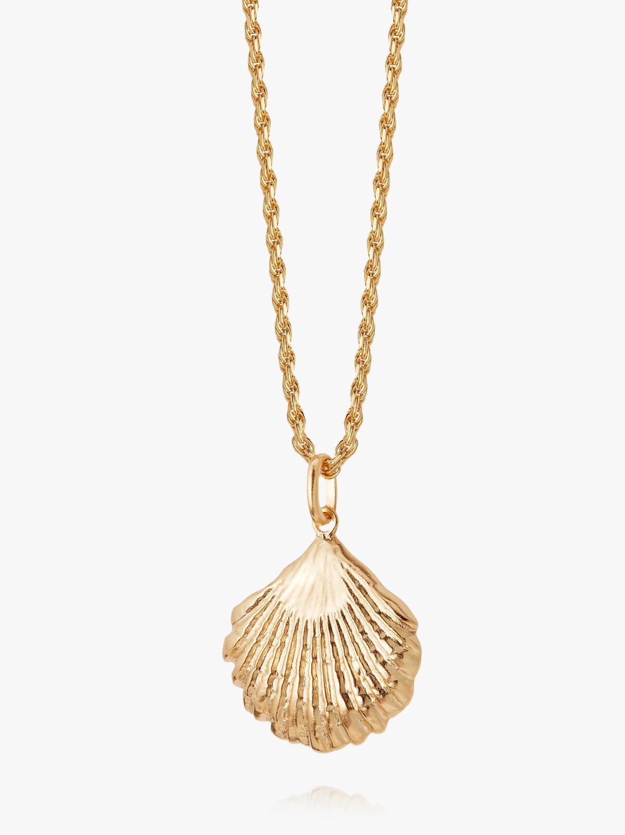 Daisy London Isla Large Shell Pendant Necklace, Gold