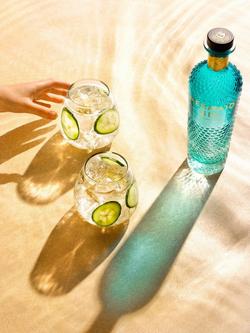 Isle of Wight Distillery Mermaid Gin, 70cl - view 2, 