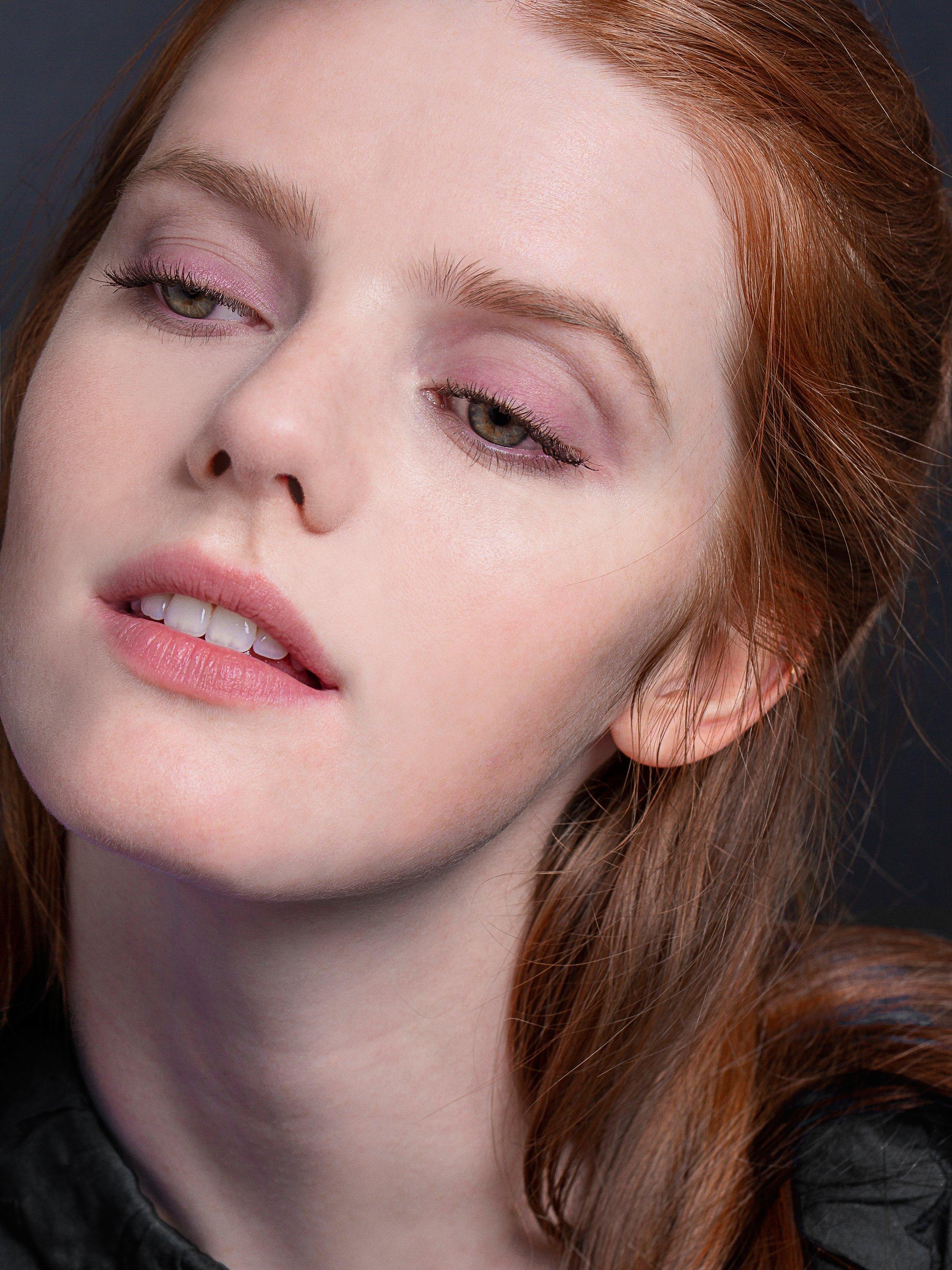 Product image 3 of 3, which shows Sisley-Paris Les Phyto Ombres Eyeshadow, 12 Silky Rose
