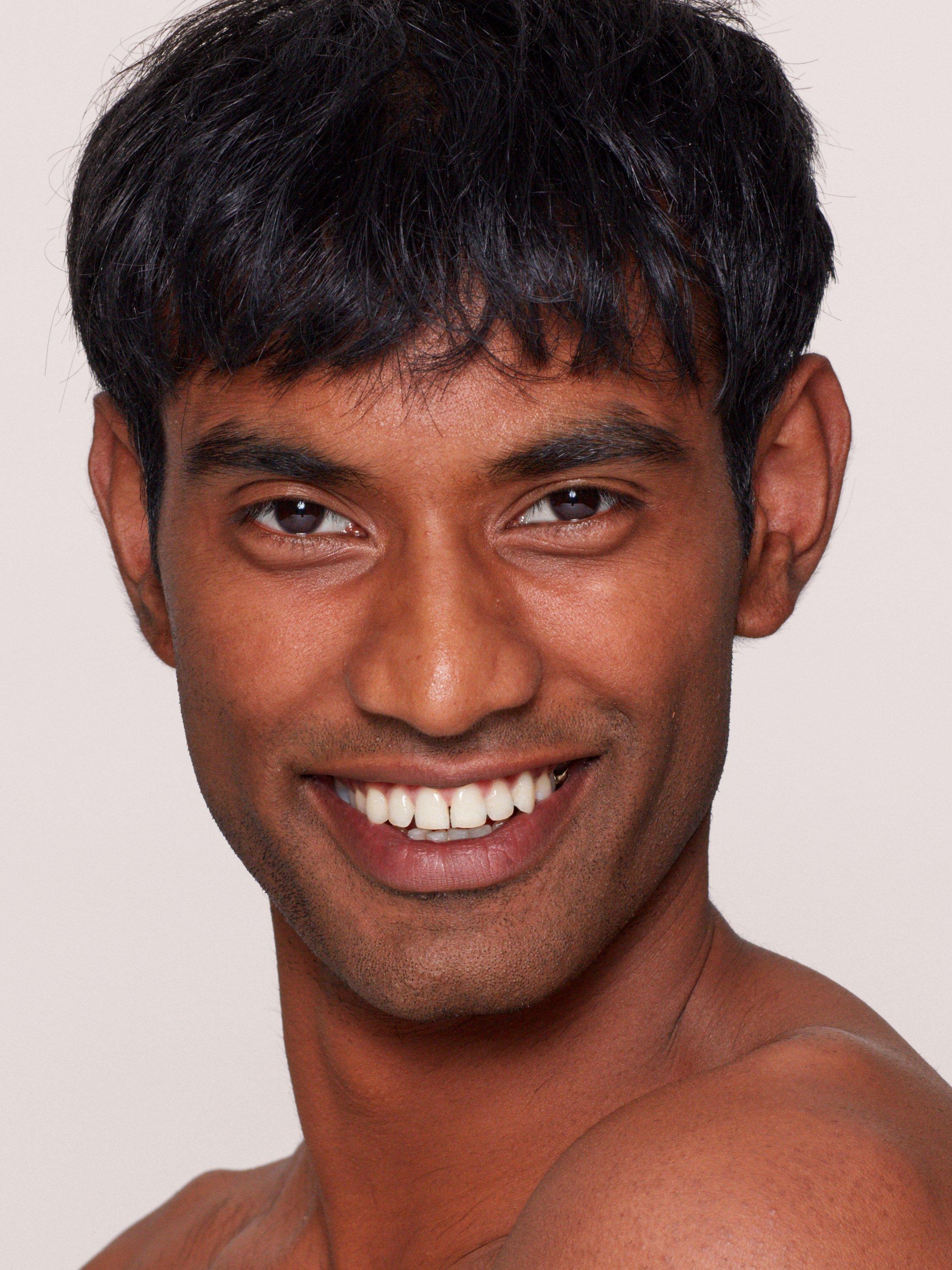 Product image 4 of 5, which shows Charlotte Tilbury Airbrush Flawless Foundation, 12.5 Neutral