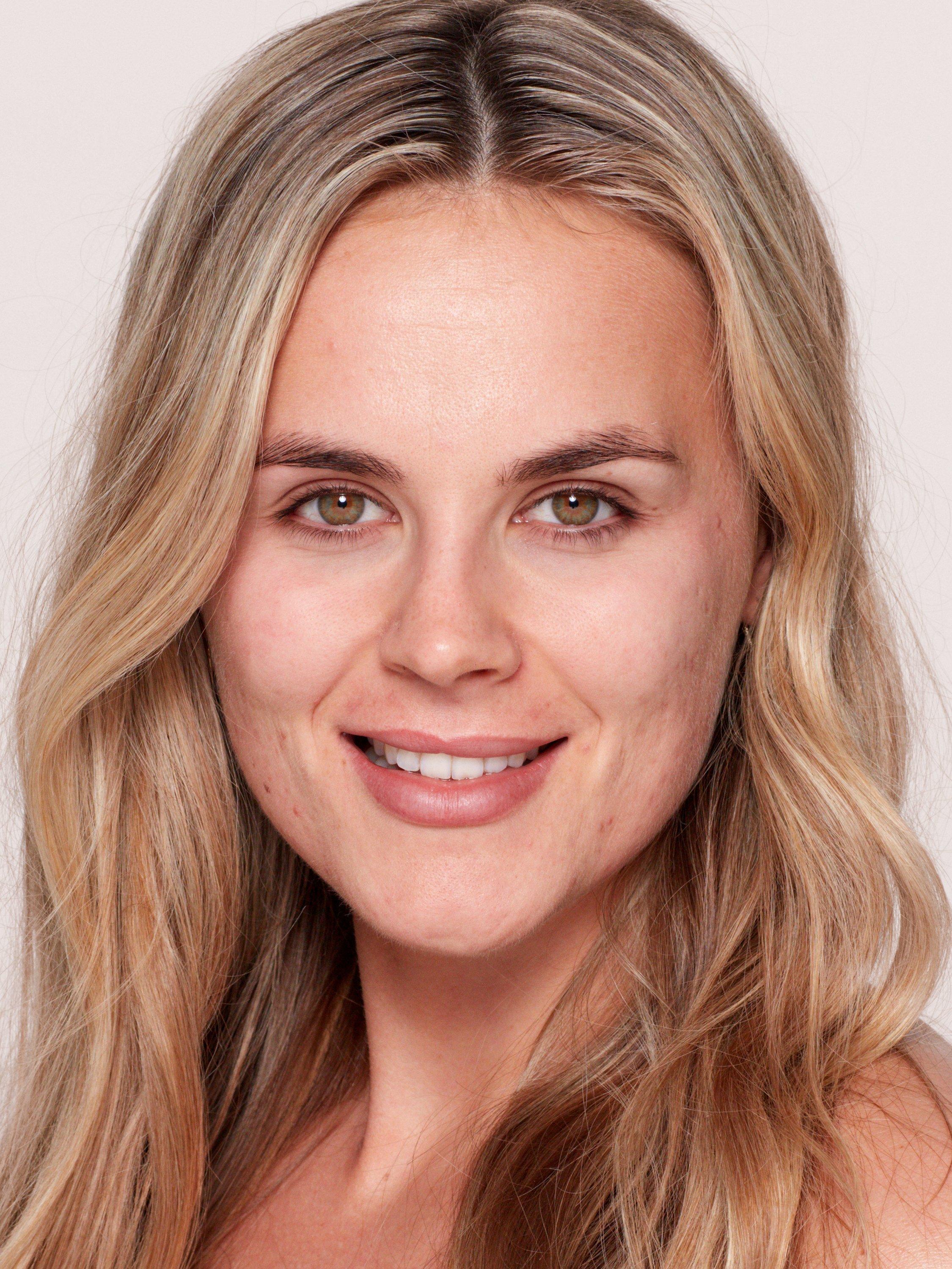 Product image 4 of 5, which shows Charlotte Tilbury Airbrush Flawless Foundation, 6 Neutral