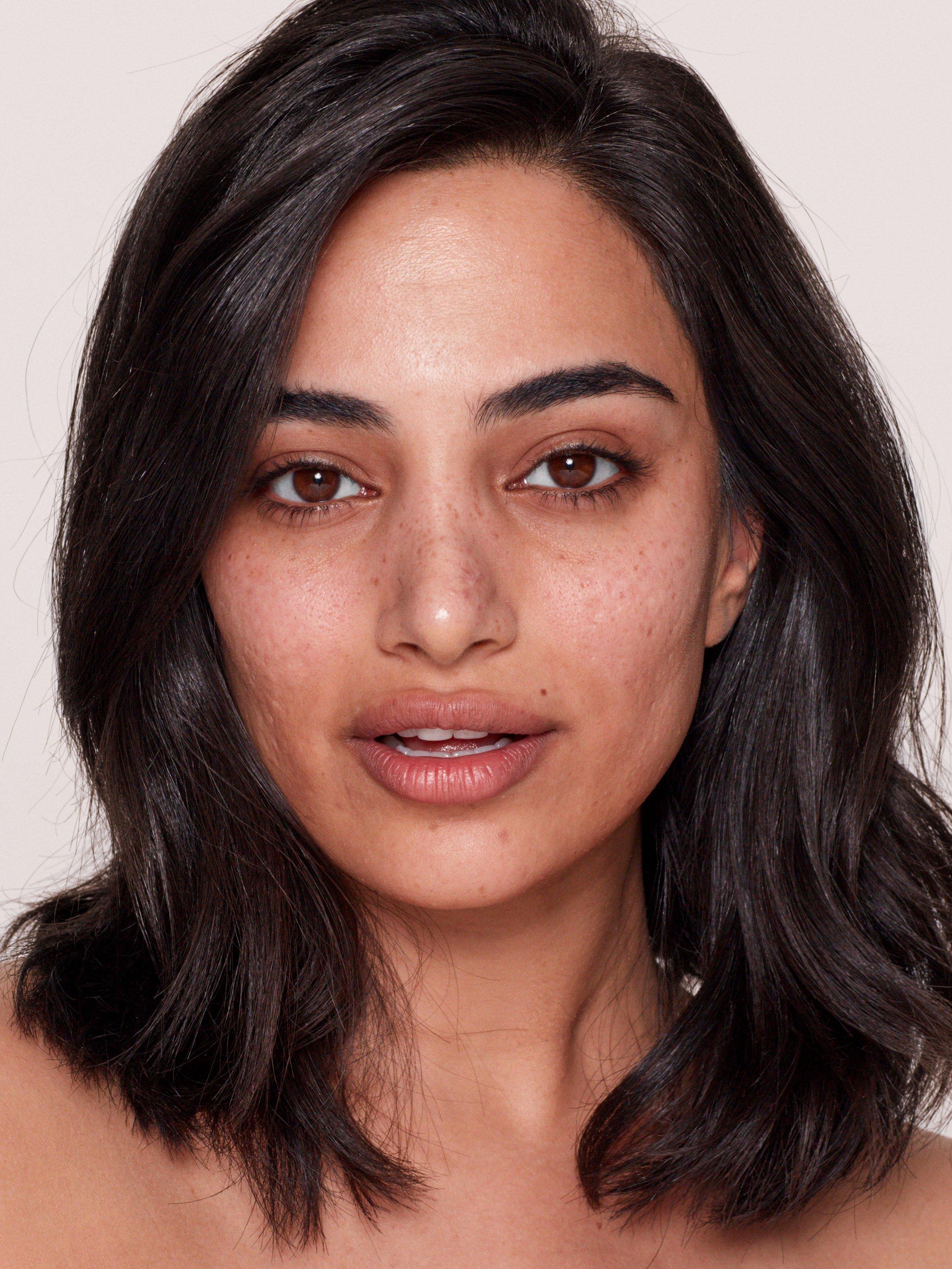 Product image 4 of 5, which shows Charlotte Tilbury Airbrush Flawless Foundation, 7 Neutral