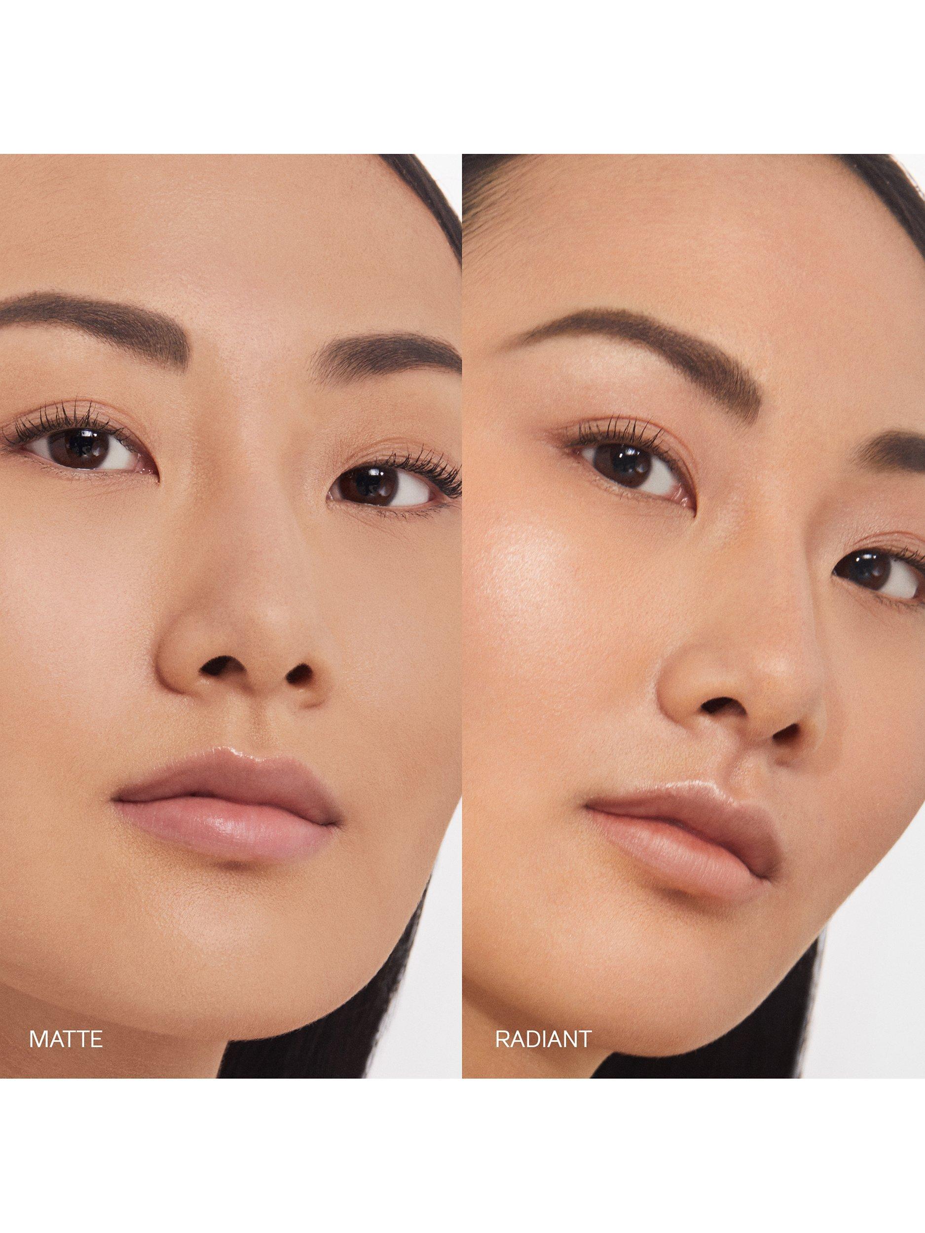 Product image 2 of 3, which shows Shiseido Synchro Skin Loose Powder, Radiant