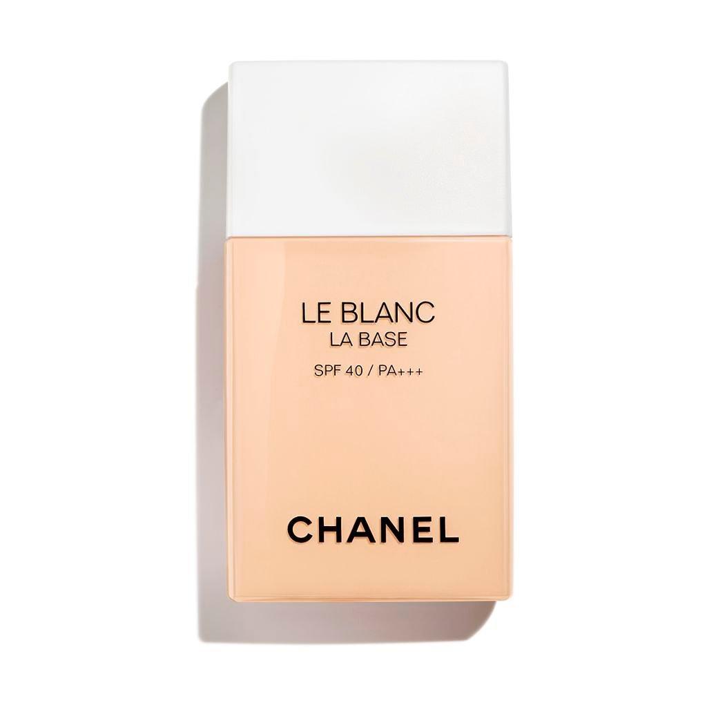 CHANEL Le Blanc La Base Correcting Brightening Makeup Base. Long-Lasting Radiance And Comfort / SPF 40 / PA +++, Pêche
