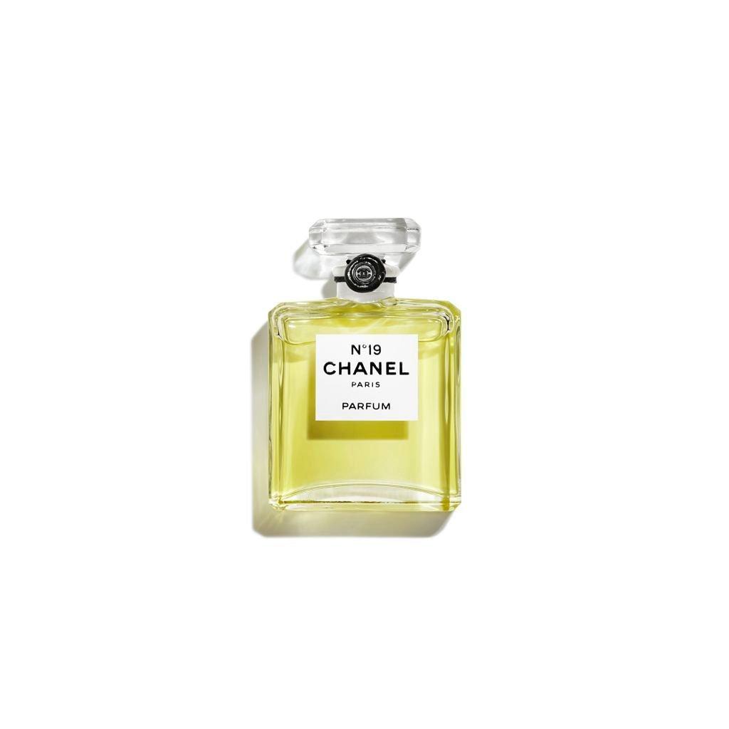 CHANEL N°19 Parfum Bottle, 15ml