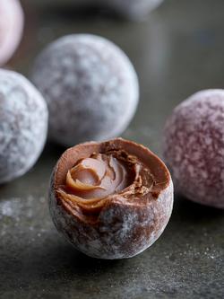 Hotel Chocolat  Pink & Classic Champagne Truffle Tins, 200g - view 2, 