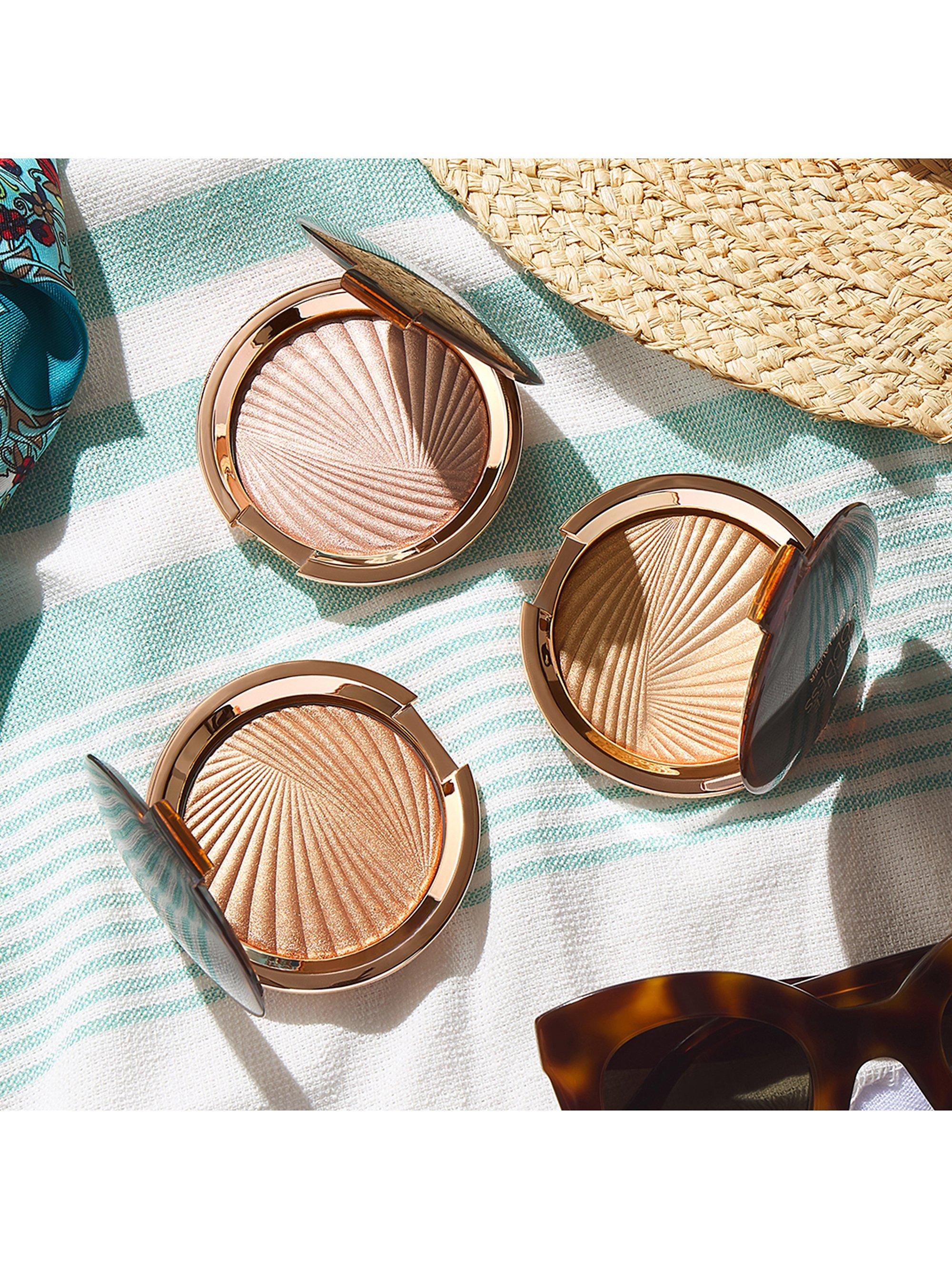 Product image 2 of 2, which shows Estée Lauder Bronze Goddess Highlighting Powder Gelée, Solar Crush