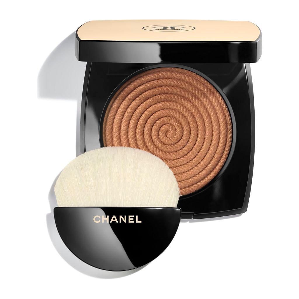 CHANEL Les Beiges Healthy Glow Illuminating Powder Exclusive Creation