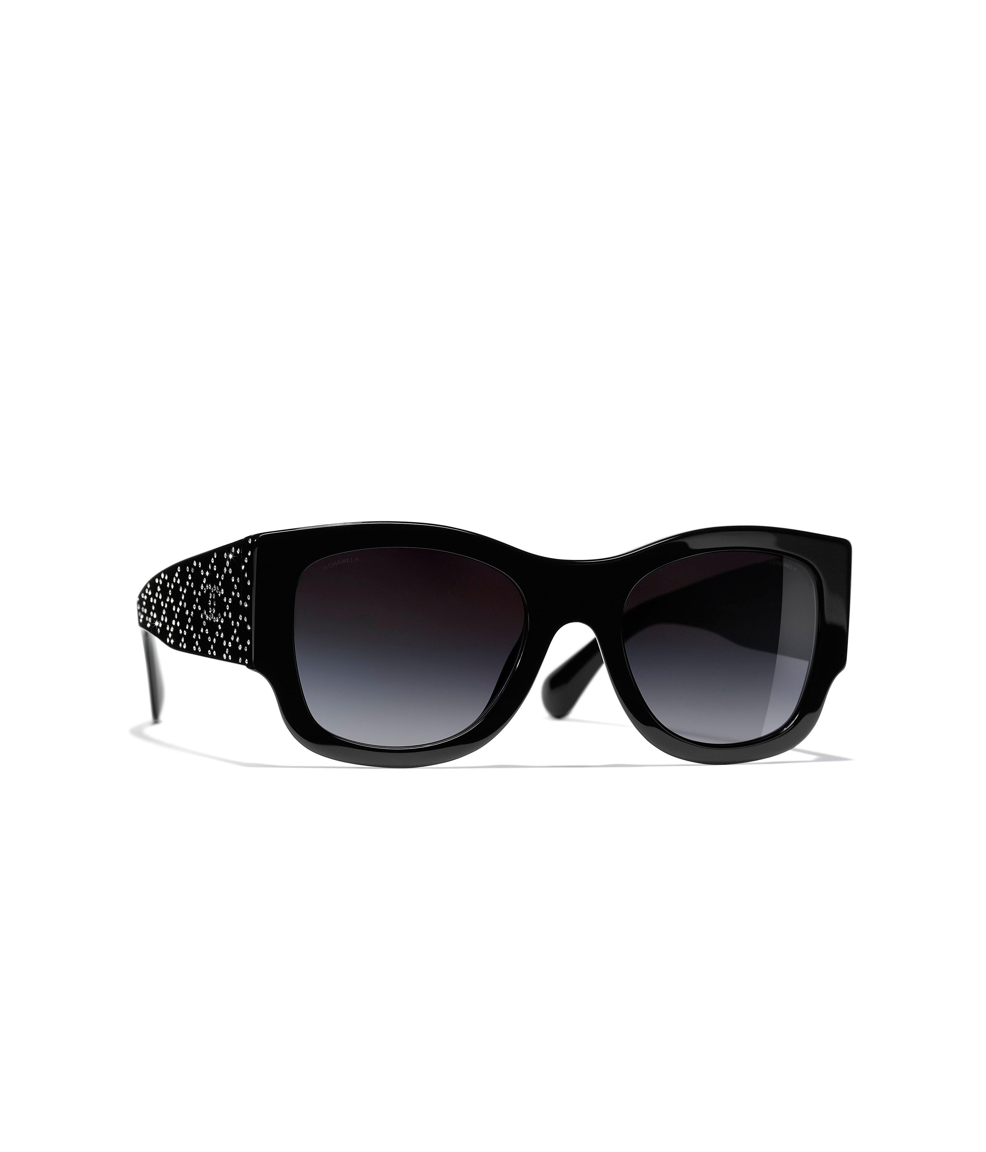 CHANEL Oval Sunglasses CH5421B Black/Black Gradient