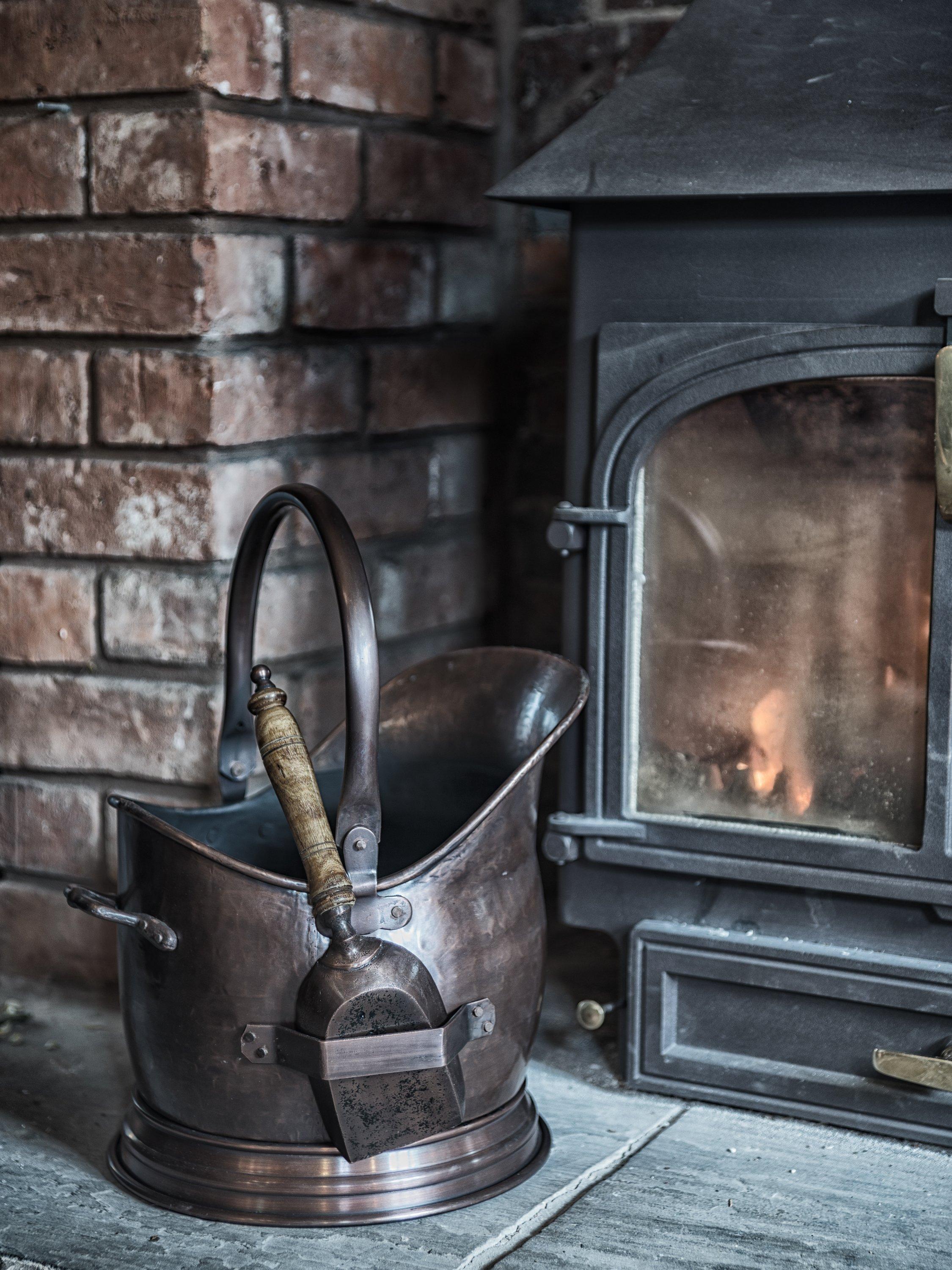 Ivyline Fire Place Coal Bucket & Scoop, Antique Copper, Small