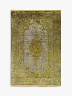 Gooch Luxury Distressed Medallion Rug, Gold