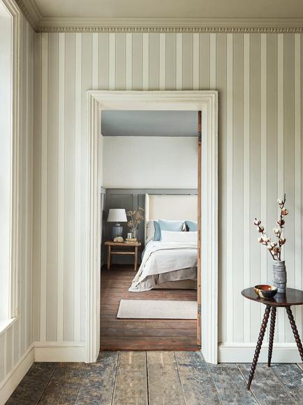 Sanderson Sonning Wallpaper - view 2, Dlmw216890